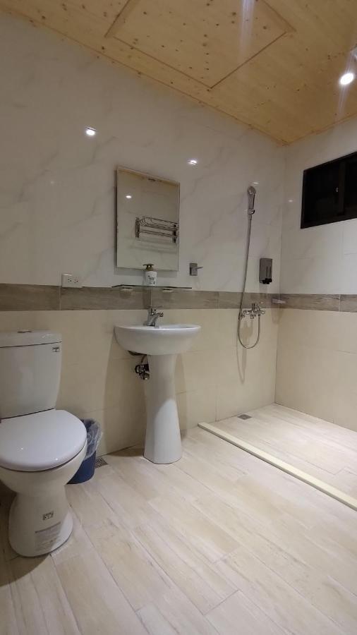 羅東夜市舒果shugo B&B 近清溝夜市 國旅卡特約店 配合手作早餐店及租車行 หลัวตง ภายนอก รูปภาพ